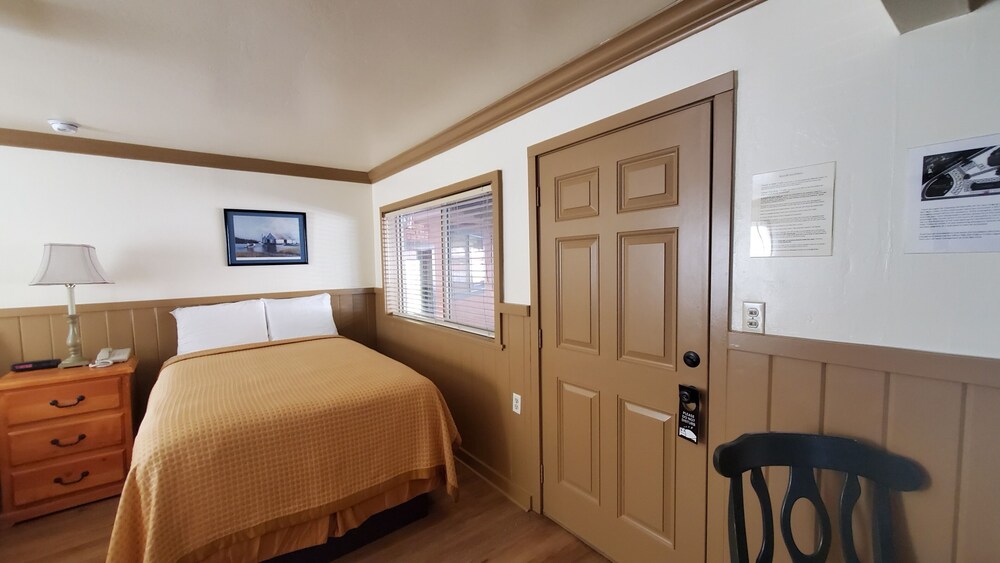 Kernville Inn - photo 42