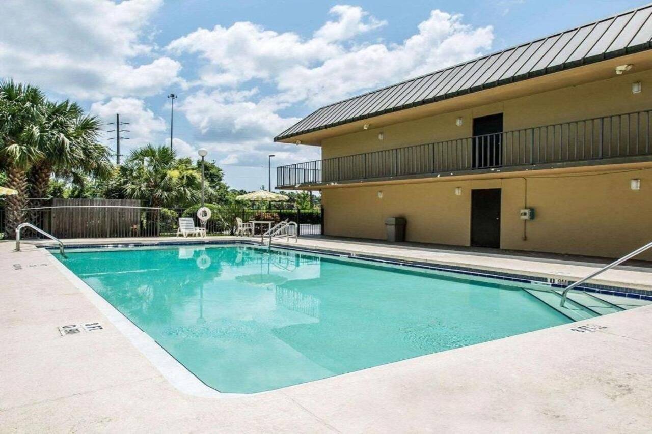 Quality Inn Elkton St. Augustine South - photo 3