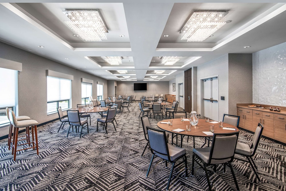 Hyatt Place Newark Silicon Valley - photo 60