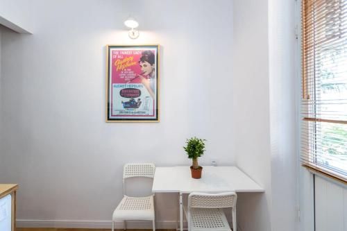 Central Vera Studio Ideal for 3 By Wehost