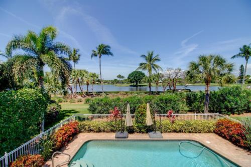 Sea Glass Serenity in Sanibel, United States