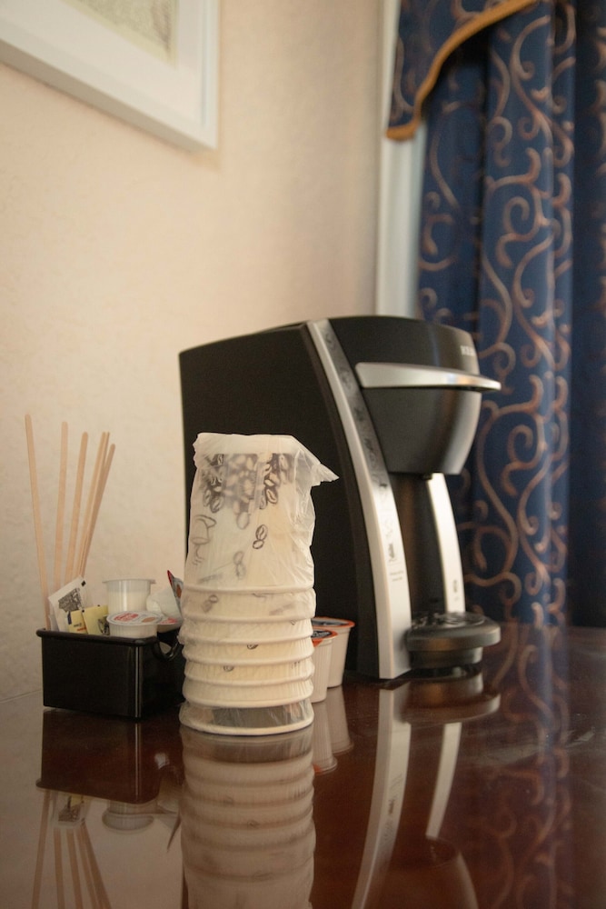 Bposhtels Tampa - photo 13