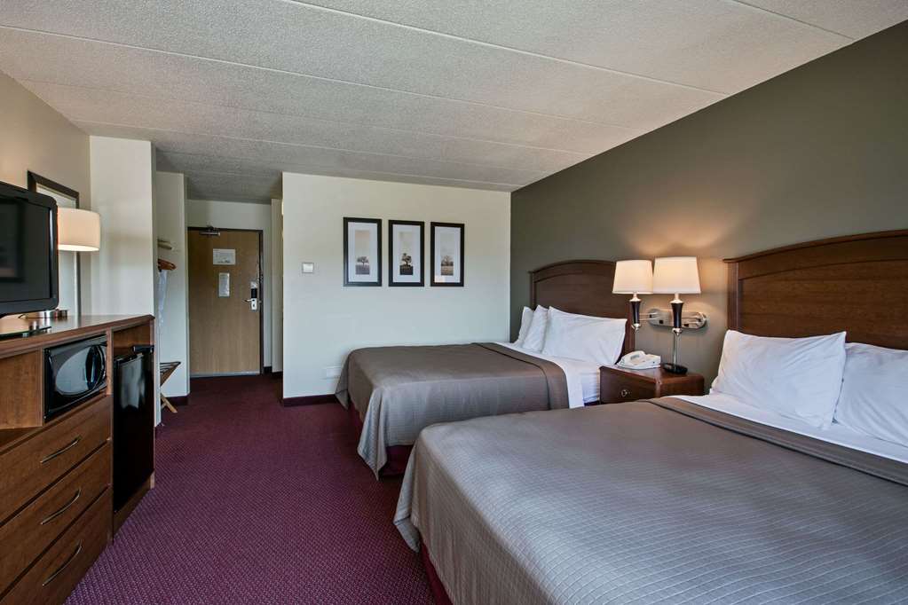 AmericInn by Wyndham Iowa Falls - photo 9