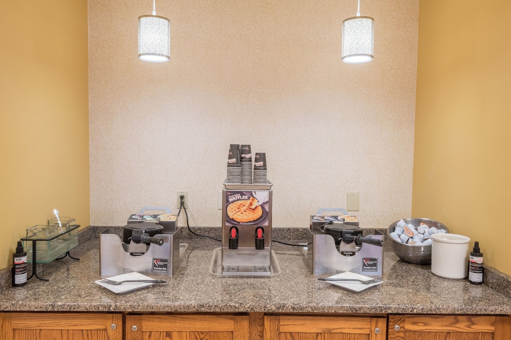 Kahler Inn and Suites Mayo Clinic Area - photo 46