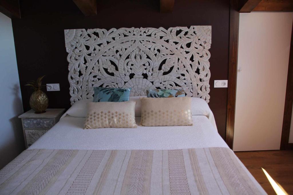 O Yunque Casa Ferrador — 4-Star Luxury Hotel in Sober, Spain