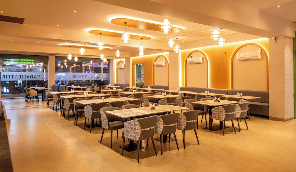 Bael Tree Hotel - last minute hotel in Hyderabad