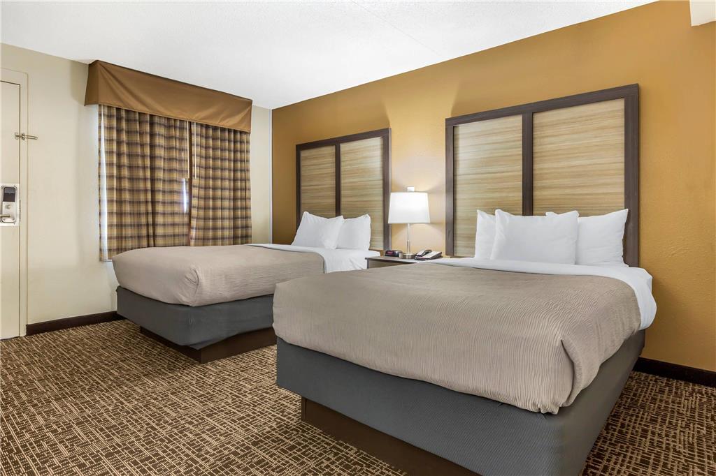 Quality Inn & Suites Spring Lake Fayetteville near Fort Bragg - photo 22