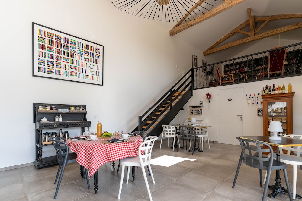 Au Logis De Bellefois — Vienne