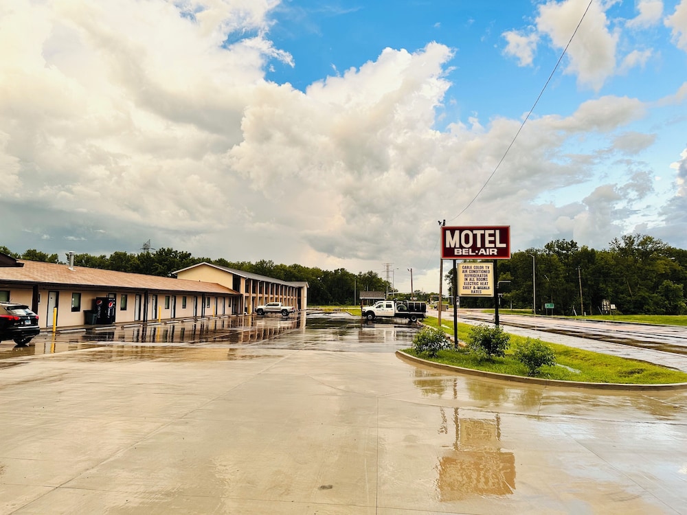 Bel Air Motel - photo 39