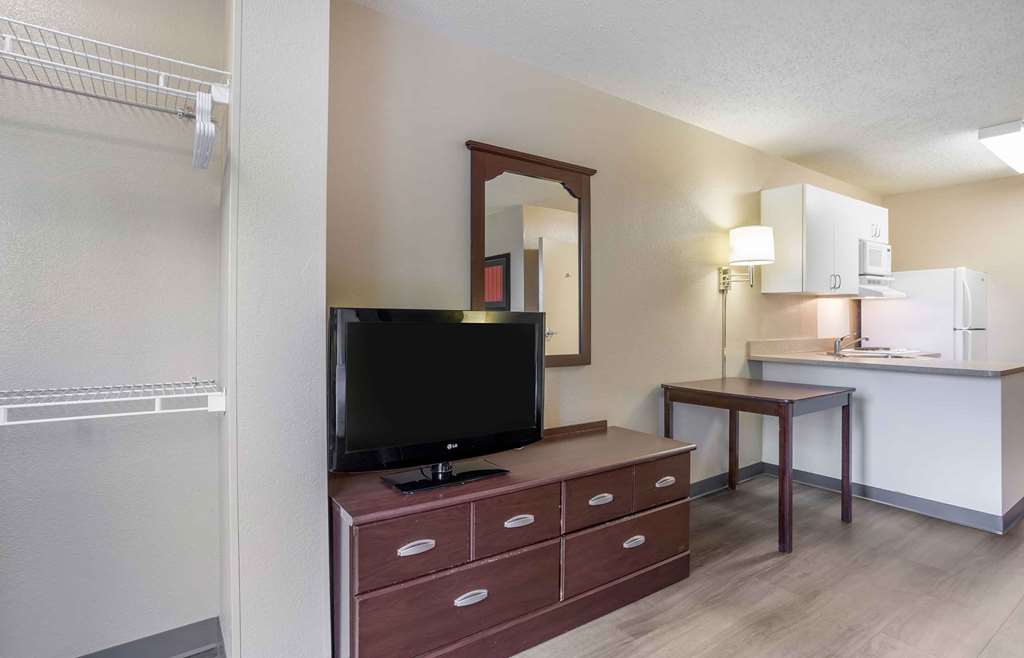 Extended Stay America Suites Somerset Franklin - photo 14