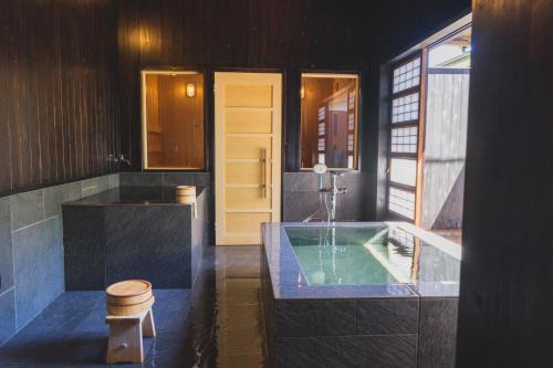 Kominkayado LOOF Shikinoie — 4-Star Luxury Hotel in Otsuki, Japan