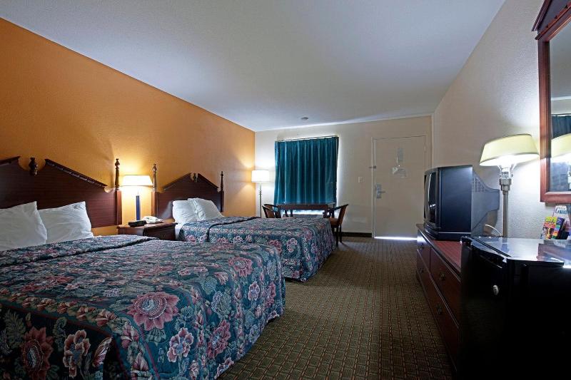 Americas Best Value Inn Newnan - featured photo