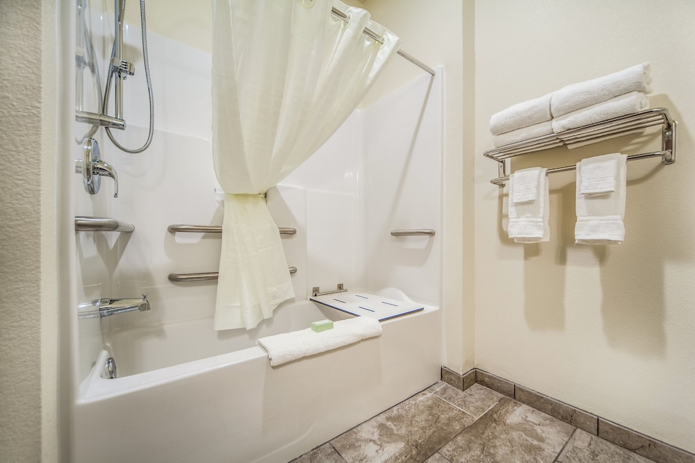 Cobblestone Hotel & Suites Cozad - photo 52