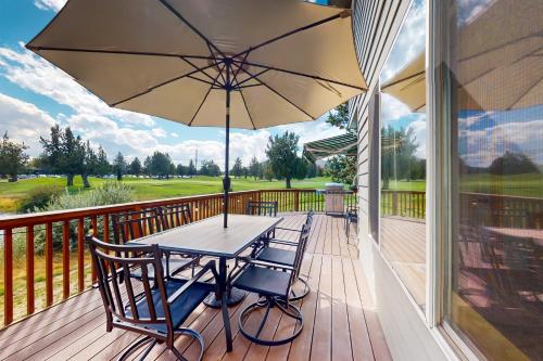 The Golden Pheasant — 4-Star Luxury Hotel in Redmond, United States