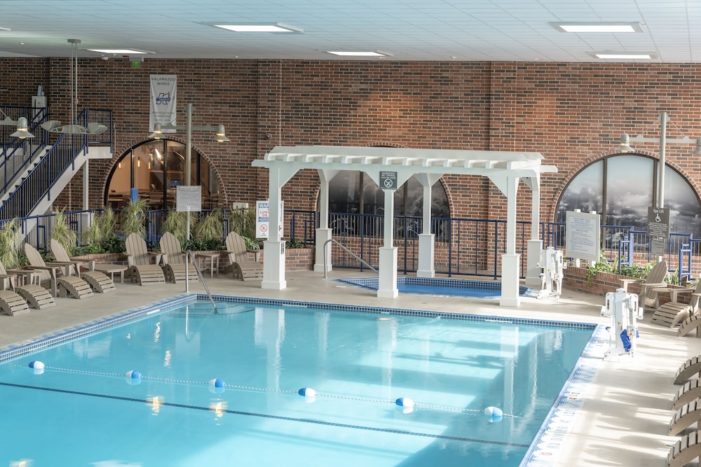 Delta Hotels by Marriott Kalamazoo Conference Center - photo 21
