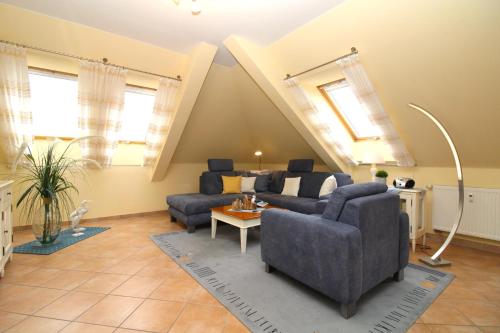 Villa Josephine Fewo 21 — 4-Star Luxury Hotel in Ostseebad Kuehlungsborn, Germany