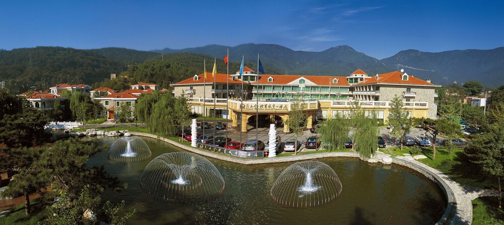 Fragrant Hill Empark Hotel in Beijing, People's Republic of China