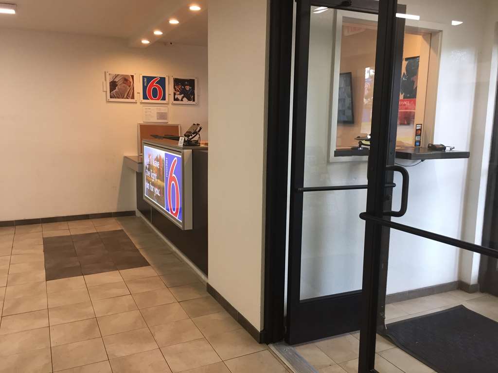 Motel 6 Nashville TN Airport - photo 13