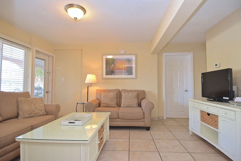 A Beach Retreat - photo 118