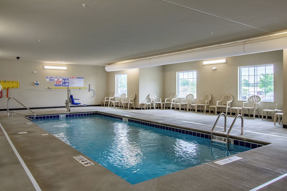 Cobblestone Hotel & Suites Orrville - photo 36