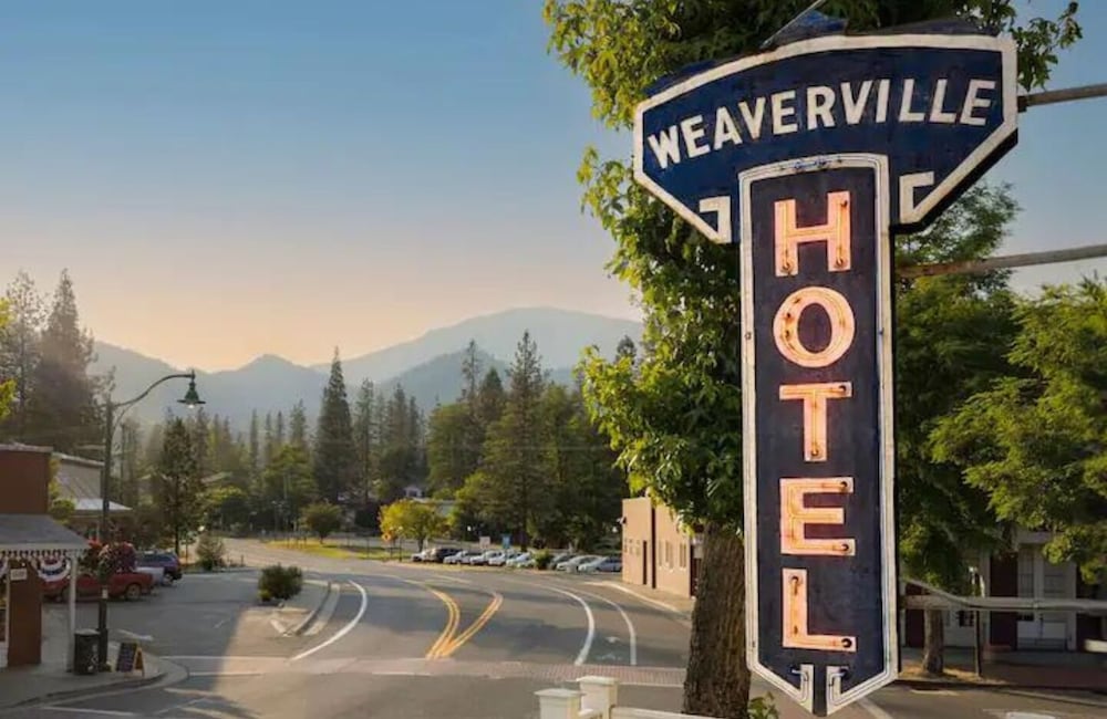 Weaverville Hotel — Weaverville
