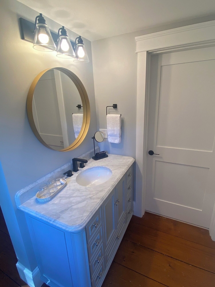 Inn at Perkins Cove - photo 82