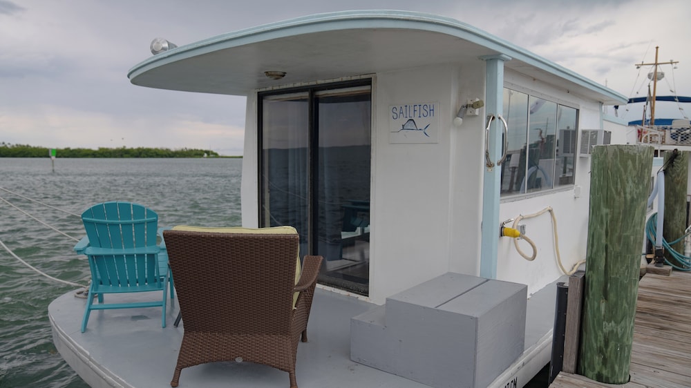 Bud N' Mary's Fishing Marina - photo 20