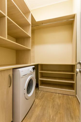 New Downtown Apartment ll