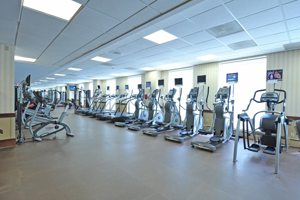 Milwaukee Athletic Club - photo 9