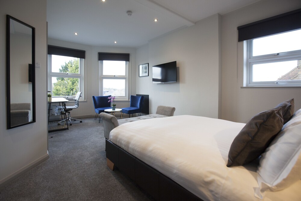 Asperion Hotel — 4-Star Luxury Hotel in Guildford, United Kingdom