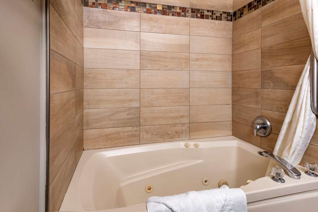 Best Western Newberg Inn - photo 32