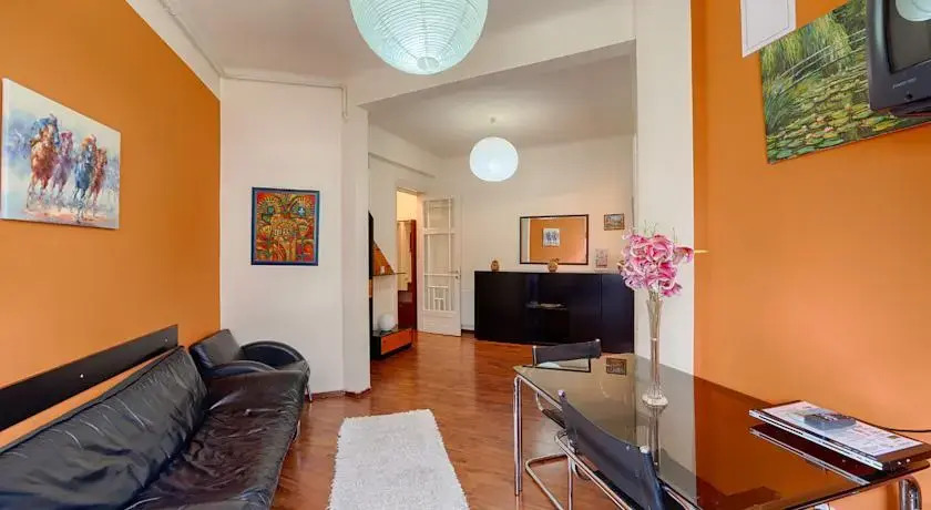 Cismigiu Serenity 1BR flats with Scenic Balcony — 4-Star Luxury Hotel in Bucharest, Romania