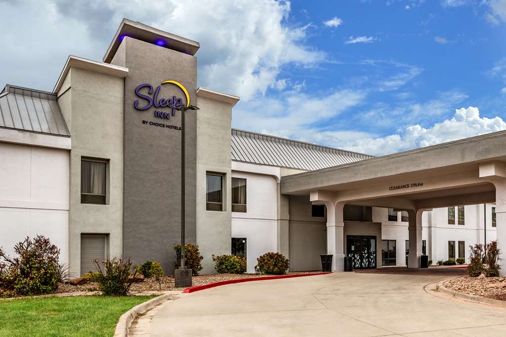 Sleep Inn Clovis - carbon neutral hotel in Clovis