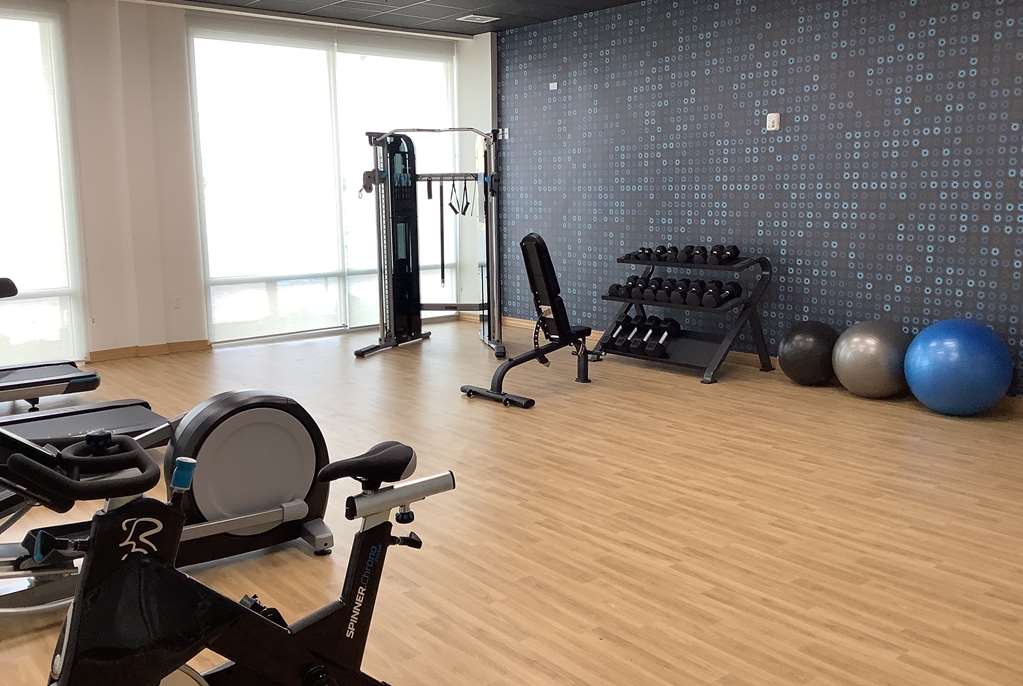 La Quinta Inn & Suites by Wyndham Corpus Christi Southeast - photo 7