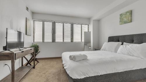 PP 2114 Professional 2br apt Near Hospitals — 4-Star Luxury Hotel in Harrisburg, United States