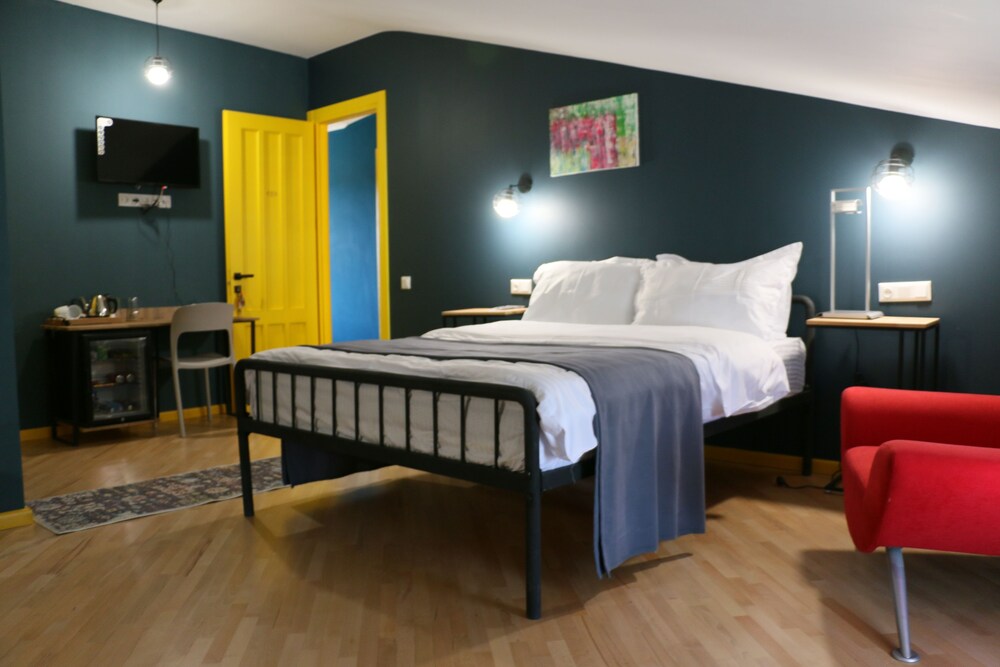 Boutique Hotel27 Plus - last minute hotel in Tbilisi