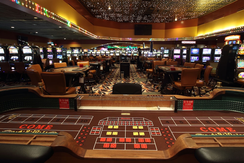 Winnavegas Casino & Resort - photo 10