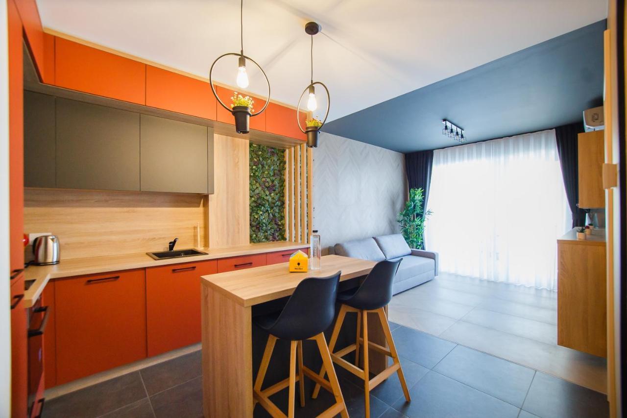 DUO Vibe Apartment — 4-Star Luxury Hotel in Oradea, Romania