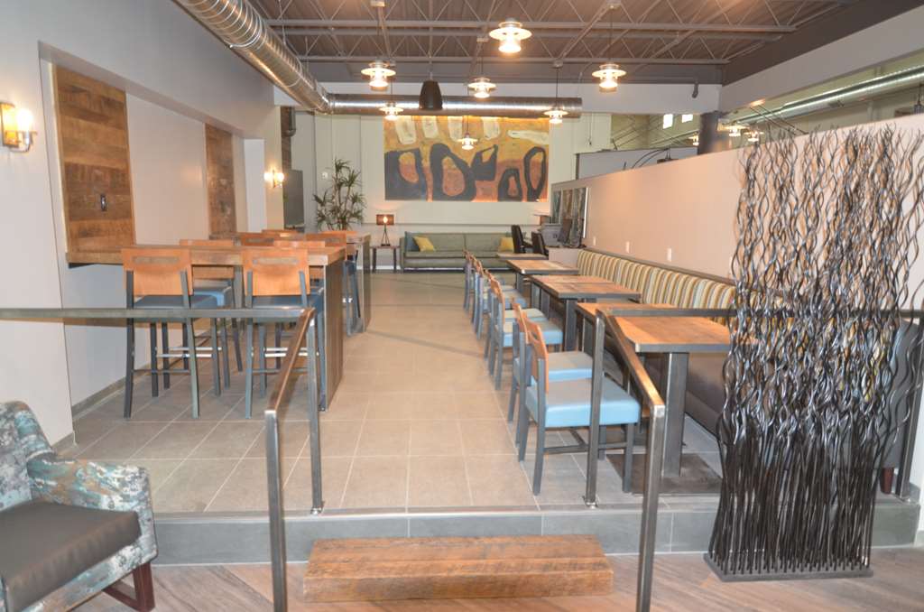Best Western Premier Ankeny Hotel - photo 29