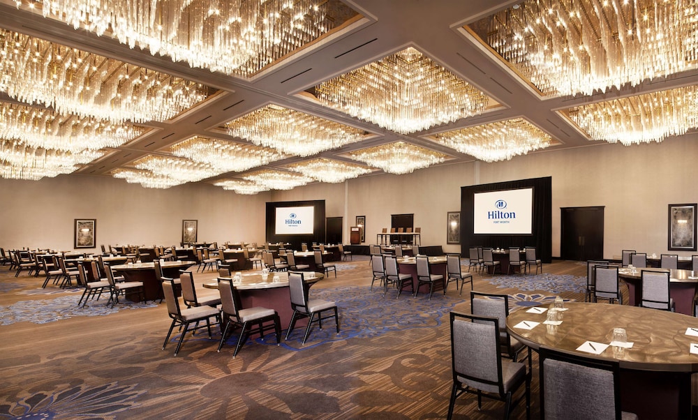 Hilton Fort Worth - photo 55