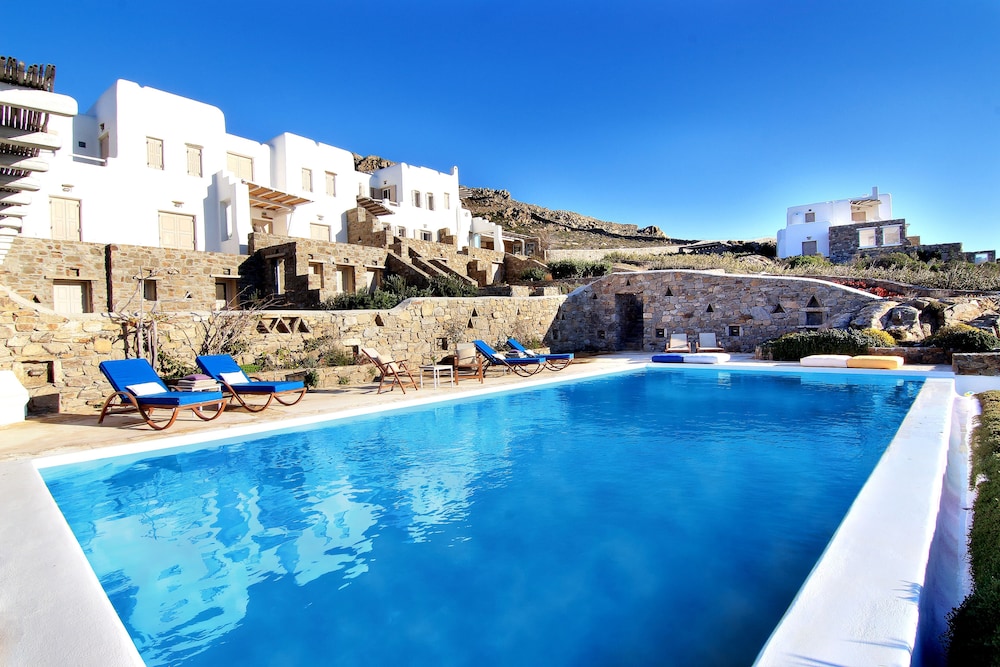 Villa Amarillo by The Pearls Collection — 4-Star Luxury Hotel in Mykonos, Greece