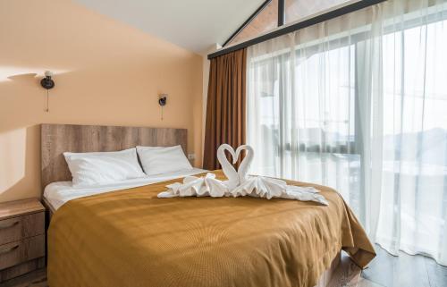 GVC 3 room 2 level apt New Gudauri