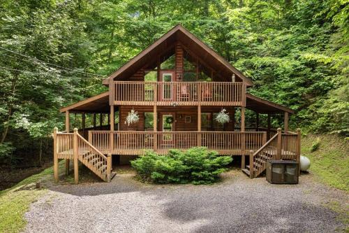 Hidden Joy - carbon neutral hotel in Sevierville