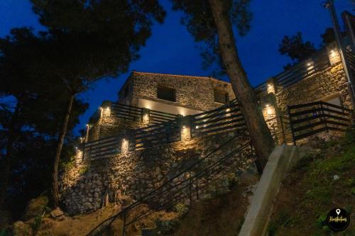 Pinolia Rooms — 4-Star Luxury Hotel in Chios, Greece