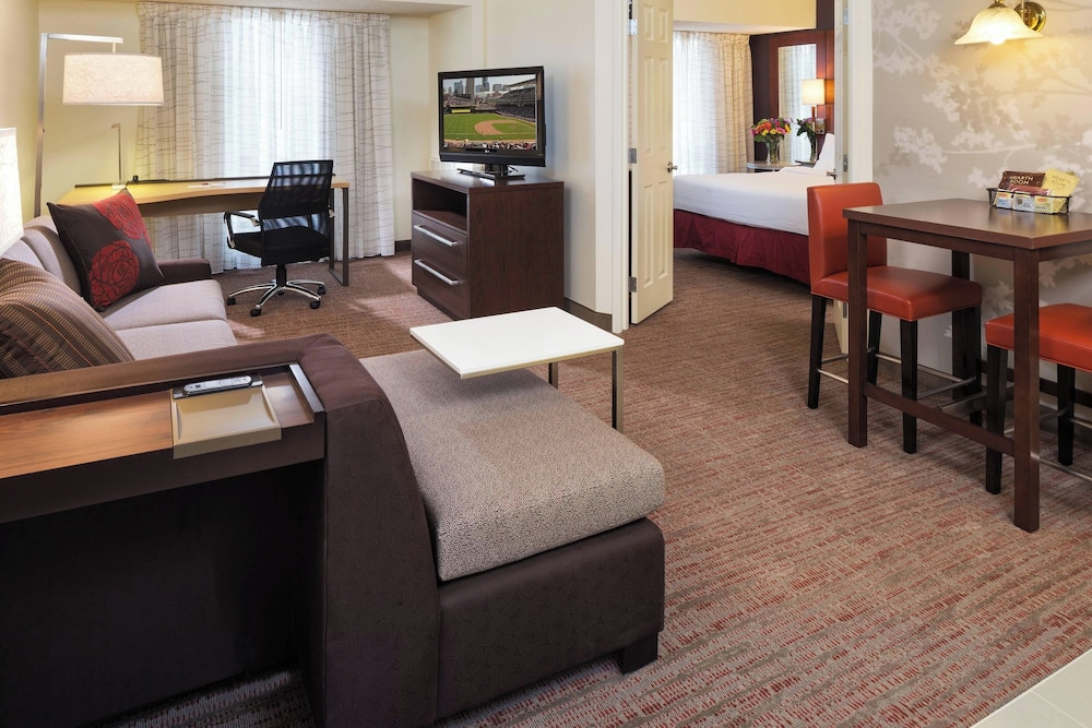 Residence Inn By Marriott Minneapolis Downtown - photo 13