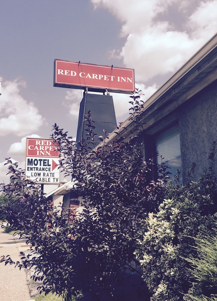 Red Carpet Inn — Gloucester