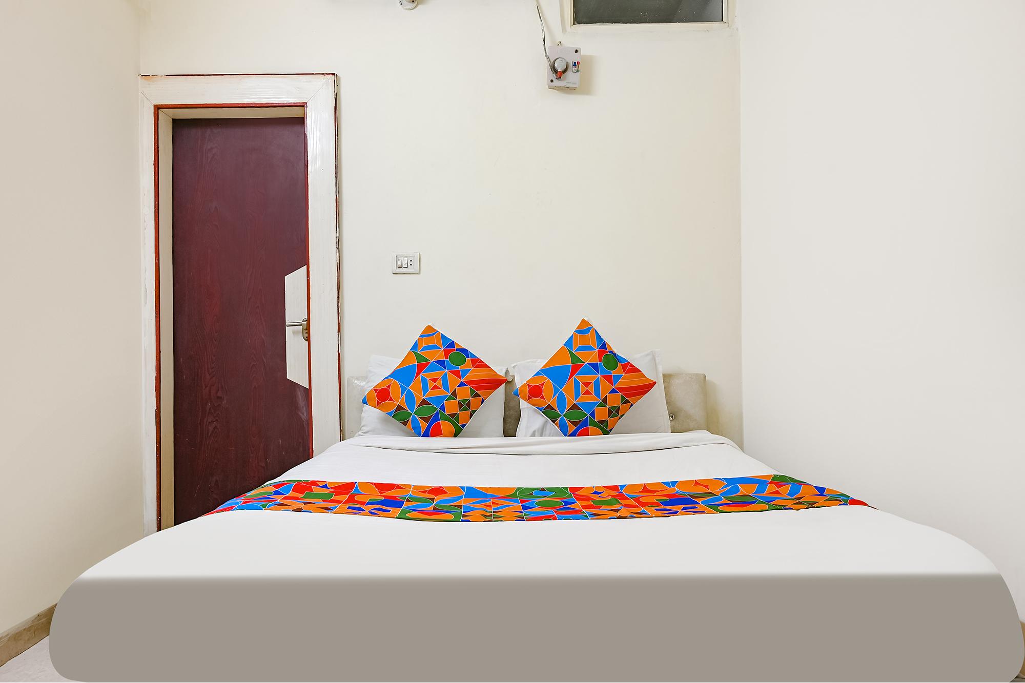 Fabexpress Rama Krishna - last minute hotel in Bhopal