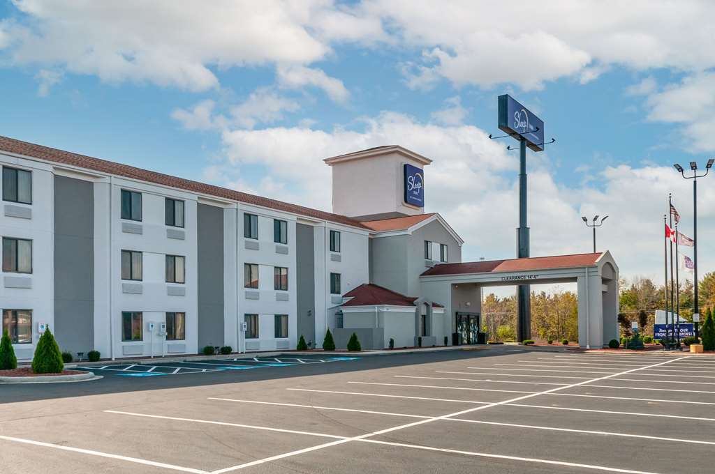 Sleep Inn Wytheville I 77 and I 81 - carbon neutral hotel in Wytheville