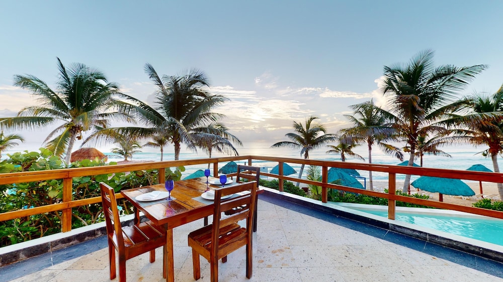 The Pyramid Cancun By Oasis All Inclusive