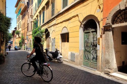 Garibaldi Old Soap Factory - carbon neutral hotel in Rome